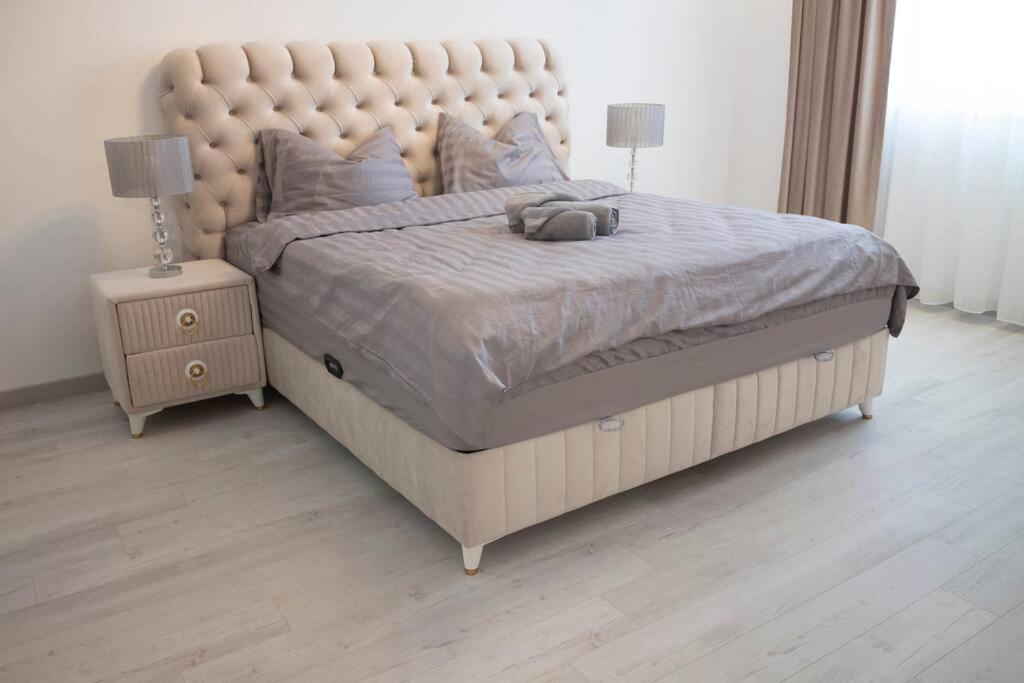 Luxury 2 Bedroom * Bucarest