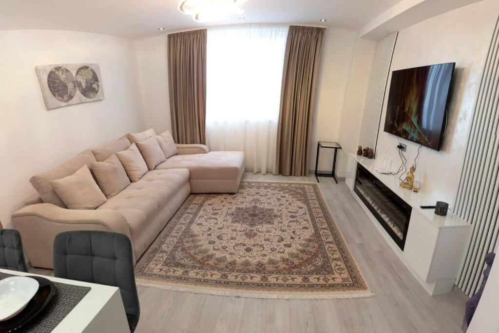 Luxury 2 Bedroom Bucarest