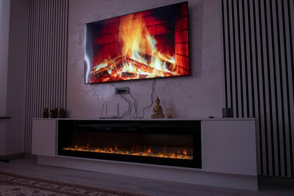 Luxury 2 Bedroom Appartamento
